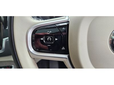 2021 Volvo XC90