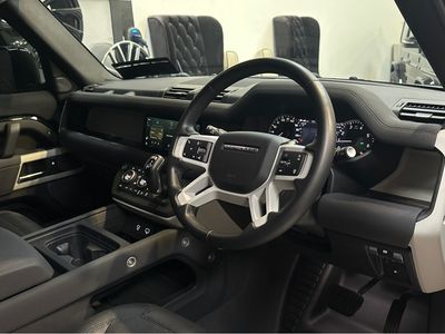 2023 Land Rover Defender