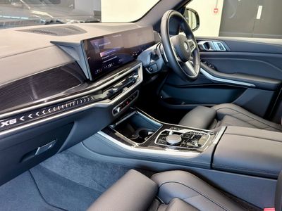 2025 BMW X5