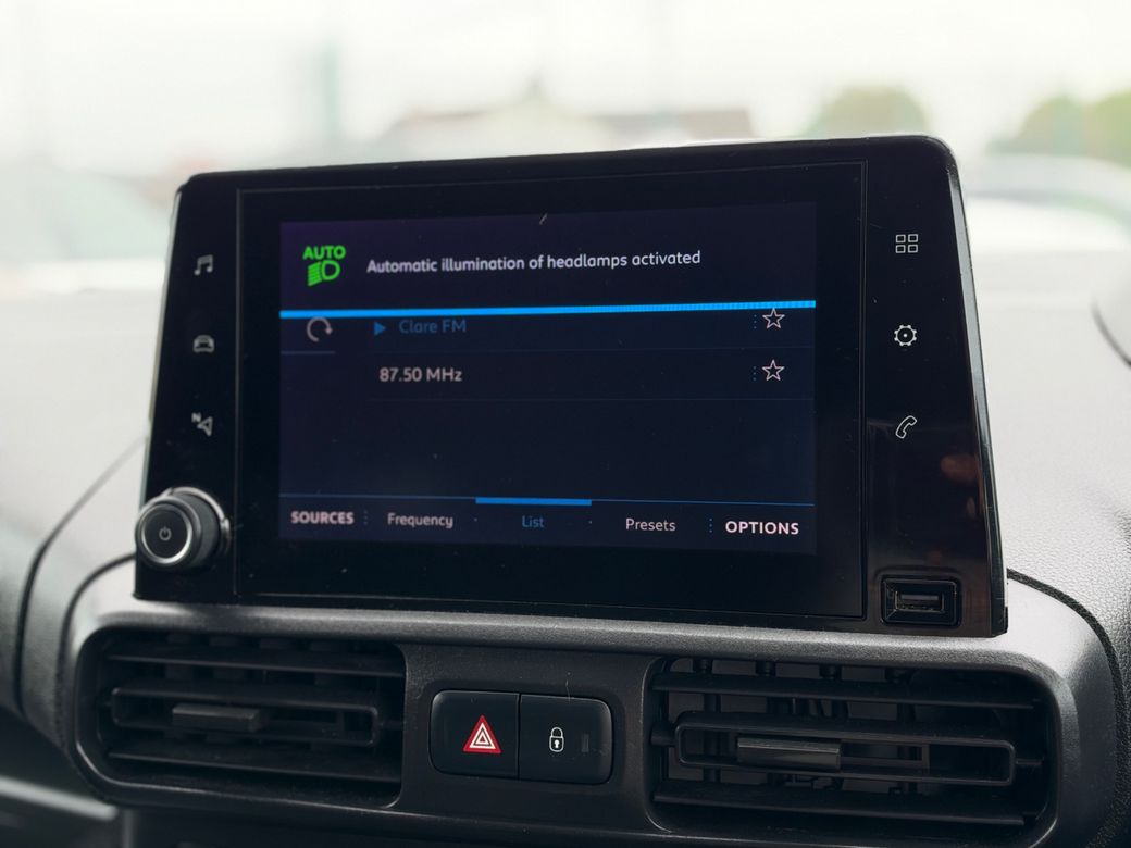 2021 Peugeot Partner