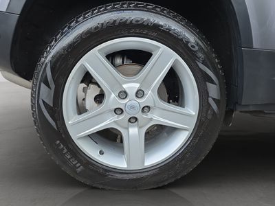 2023 Land Rover Defender