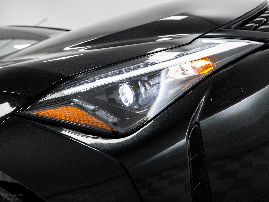 2024 Lexus UX 300e