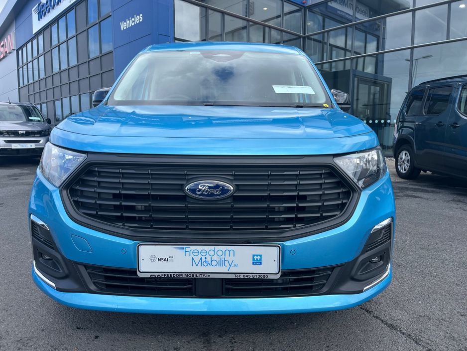 2026 Ford Tourneo Connect