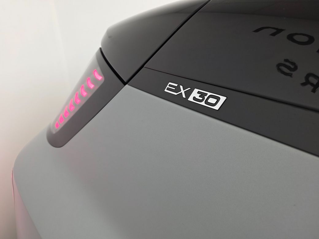 2025 Volvo EX30