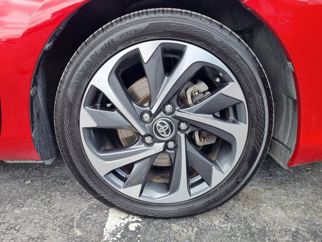 2016 Toyota Auris