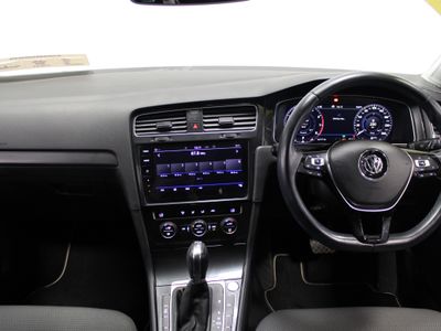 2019 Volkswagen Golf