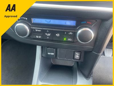2015 Toyota Auris