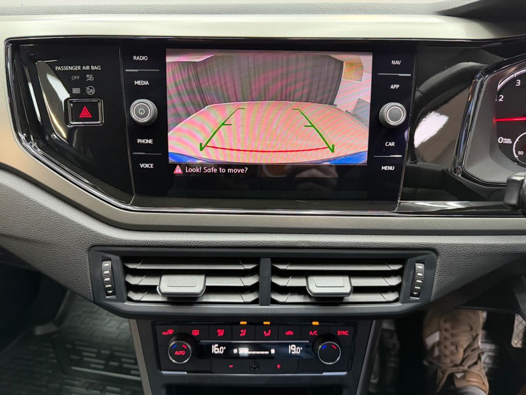 2018 Volkswagen Polo