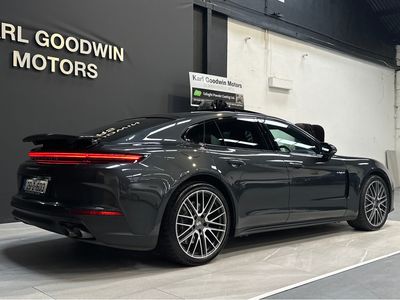 2025 Porsche Panamera