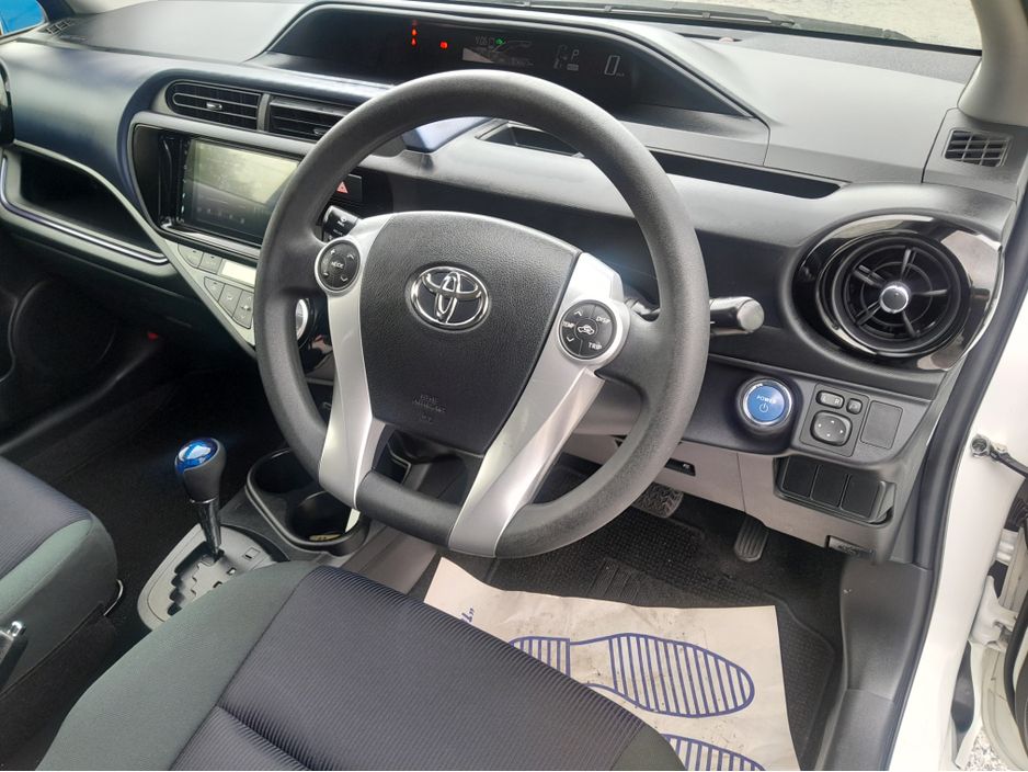 2016 Toyota Aqua