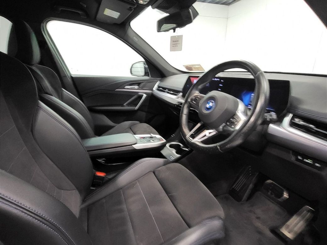 2024 BMW iX1