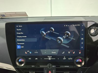 2024 Lexus NX 450H+