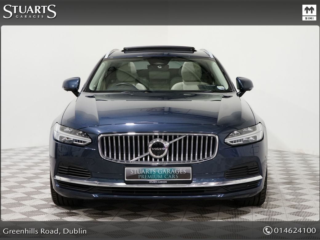 2021 Volvo V90