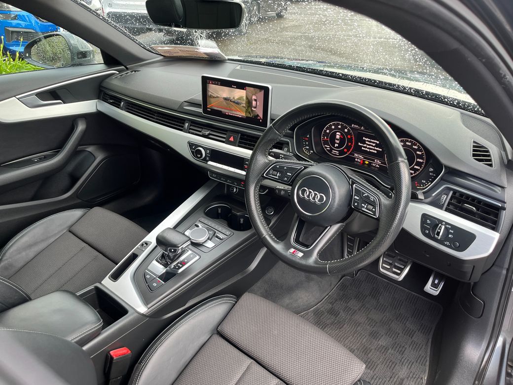 2017 Audi A4