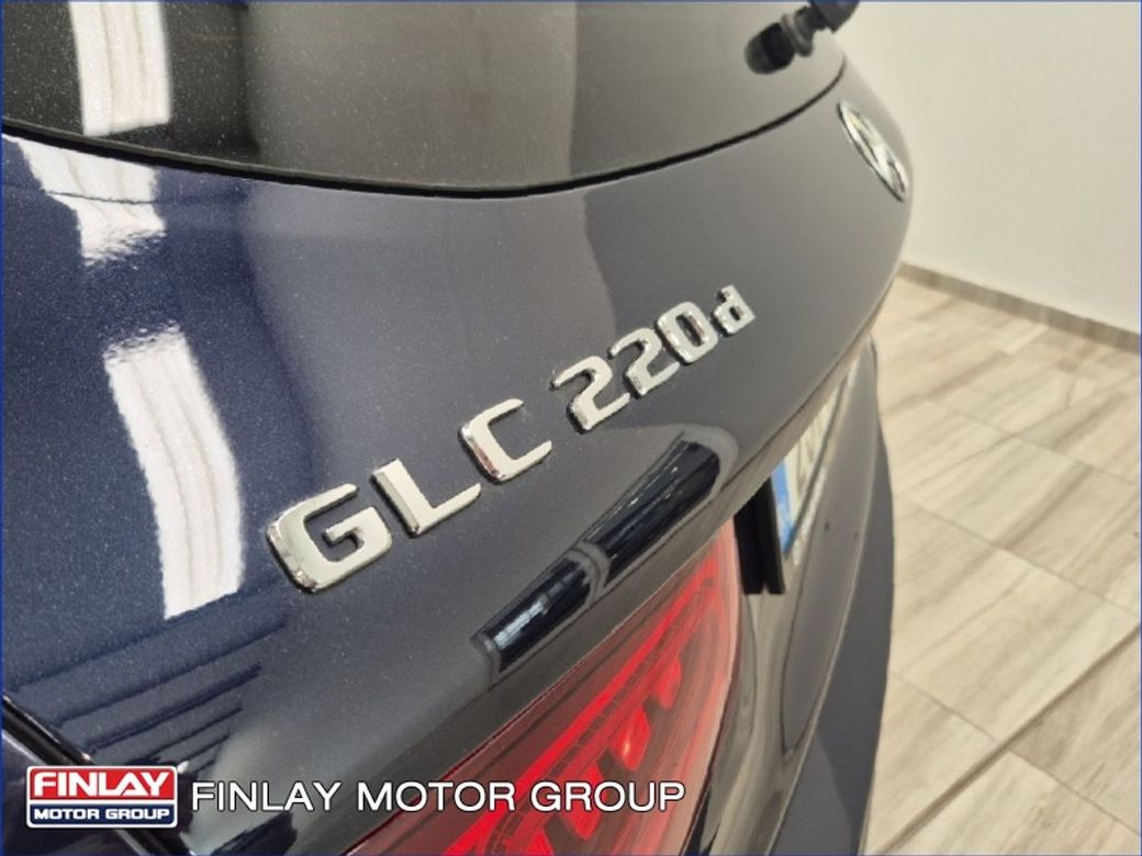 2023 Mercedes-Benz GLC Class