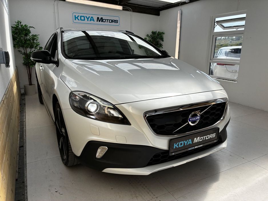 2016 Volvo V40 Cross Country