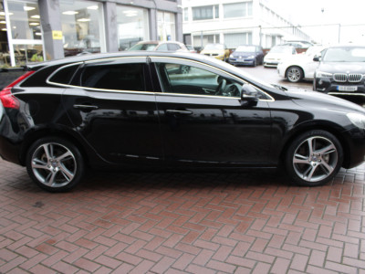 2015 Volvo V40