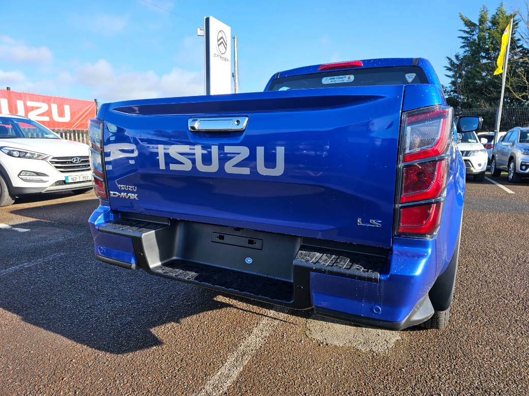 2025 Isuzu D-MAX