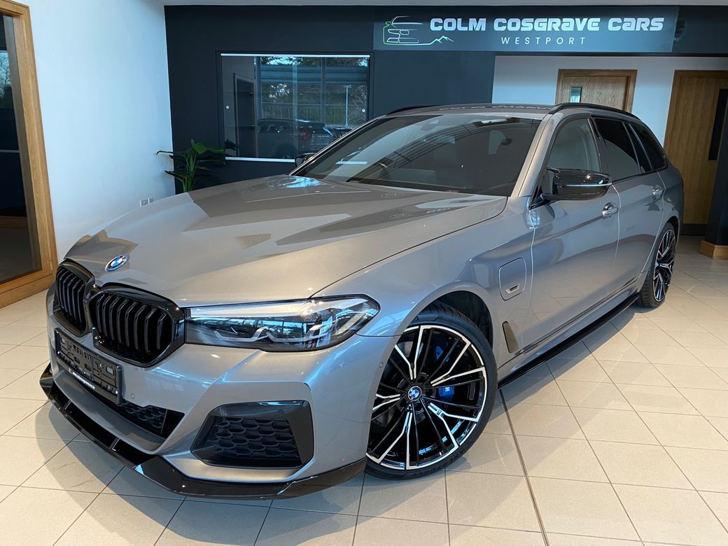 2022 BMW 530