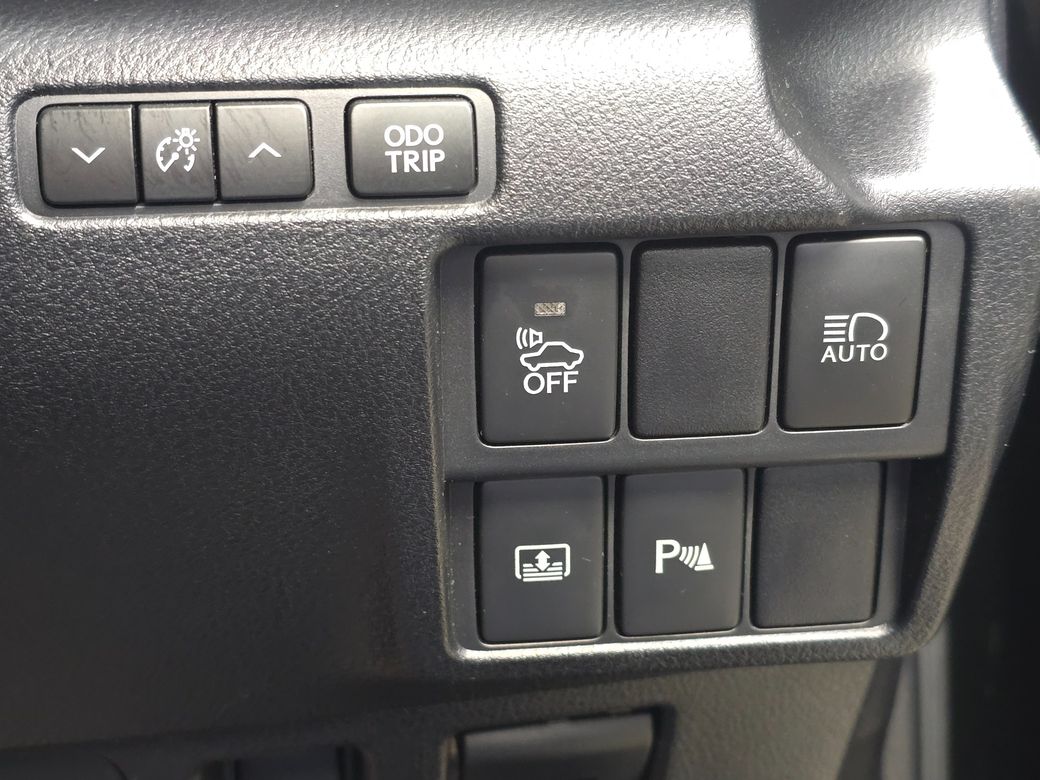 2019 Lexus IS 300h