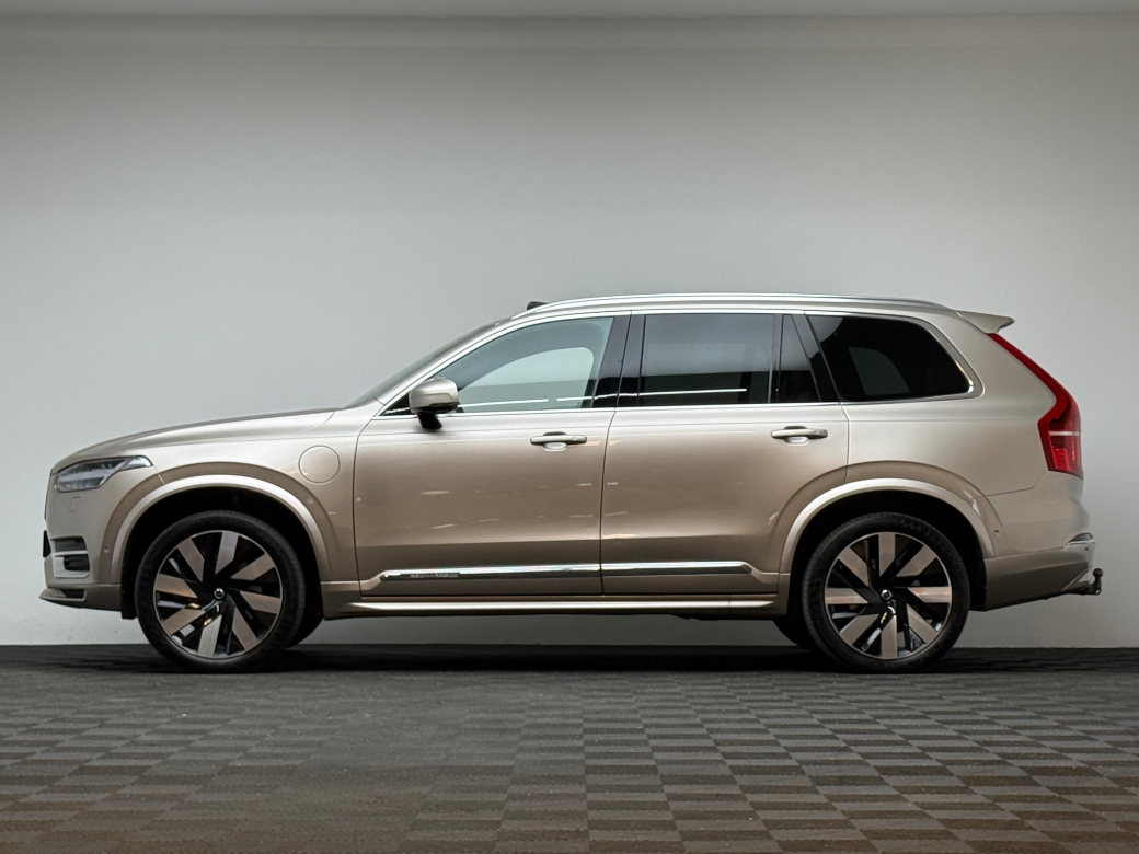 2023 Volvo XC90
