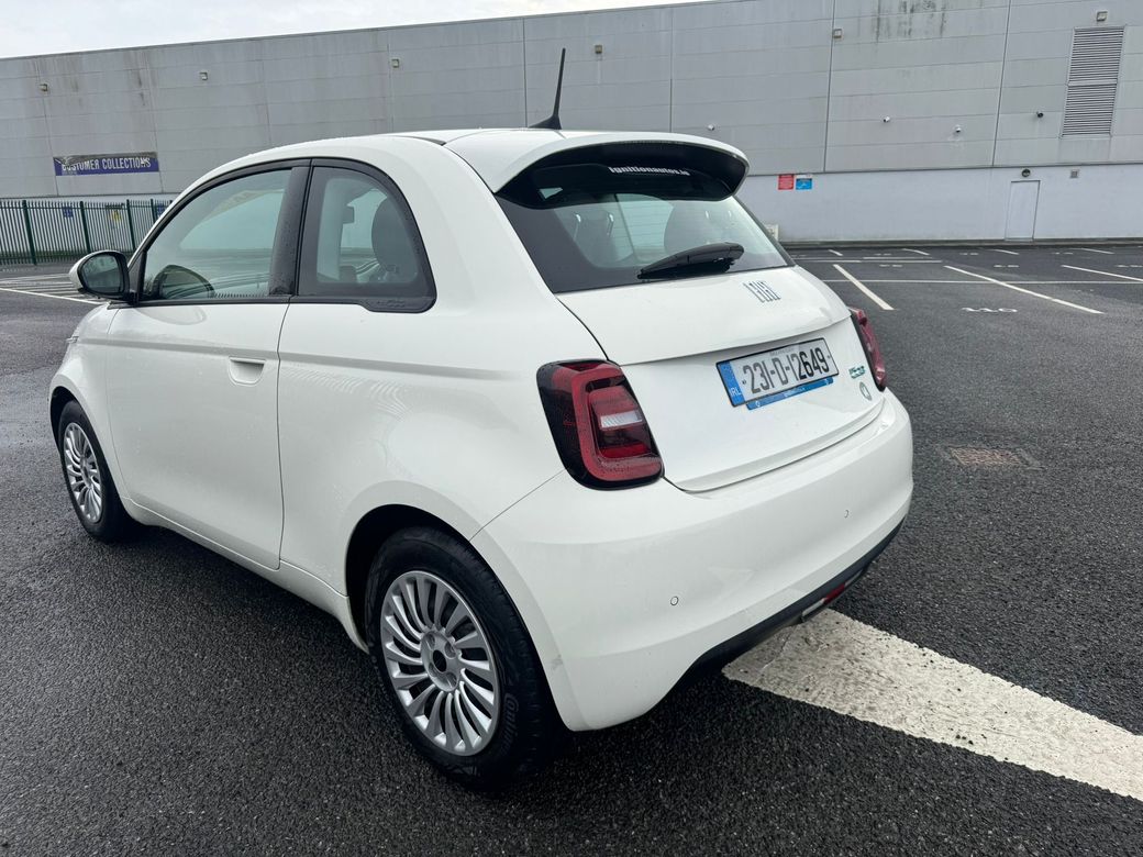 2023 Fiat 500e