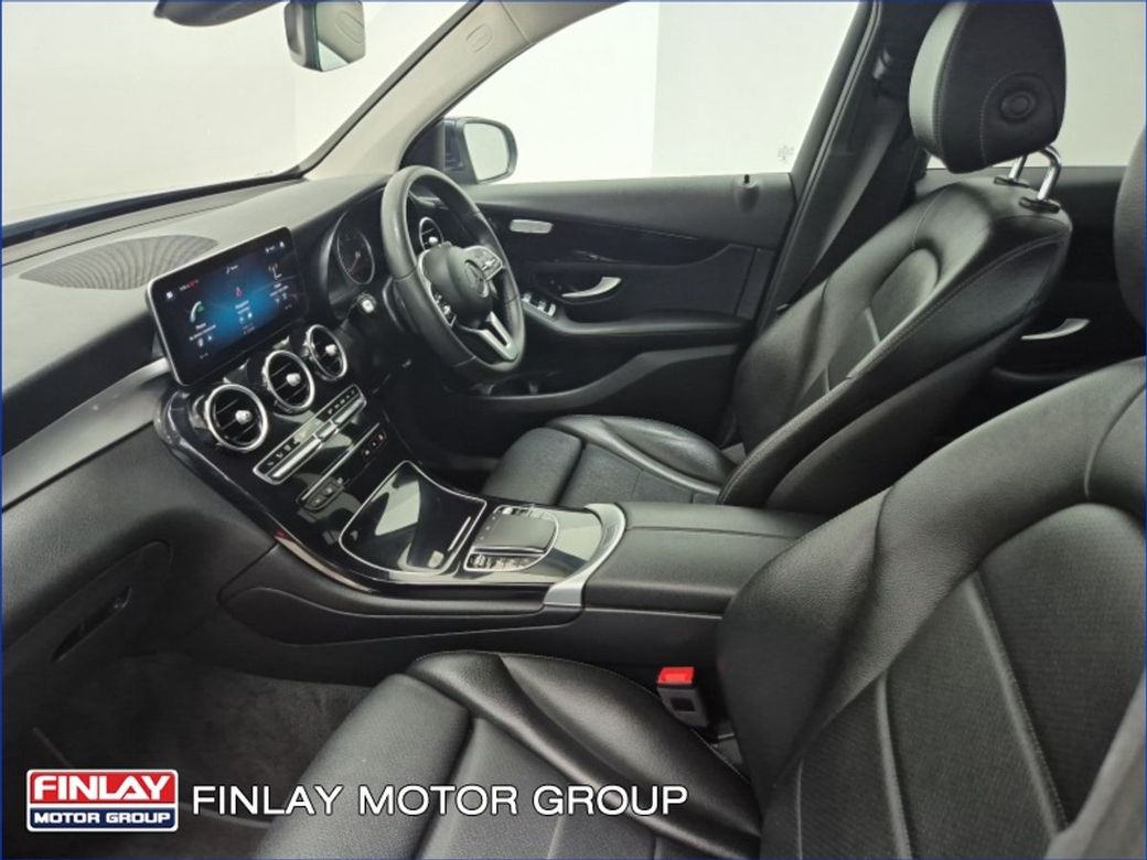 2023 Mercedes-Benz GLC Class