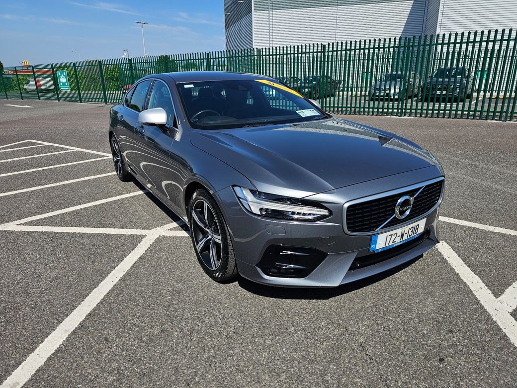 2017 Volvo S90