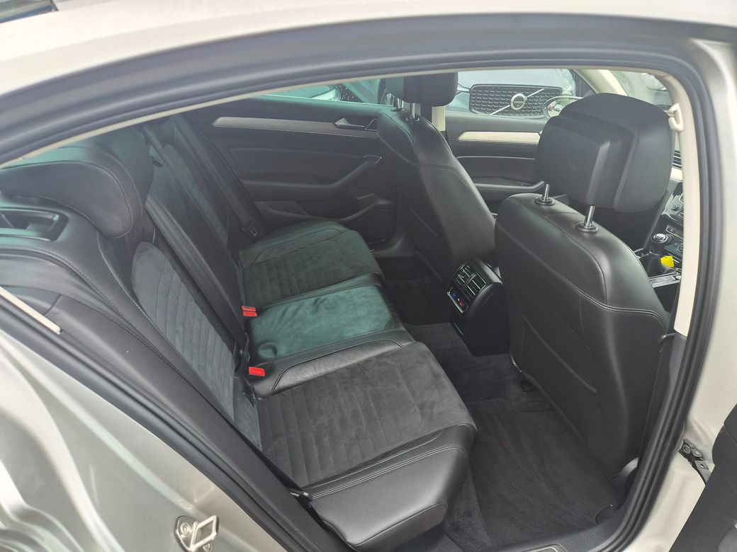 2015 Volkswagen Passat