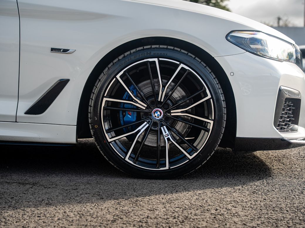 2021 BMW 5 Series