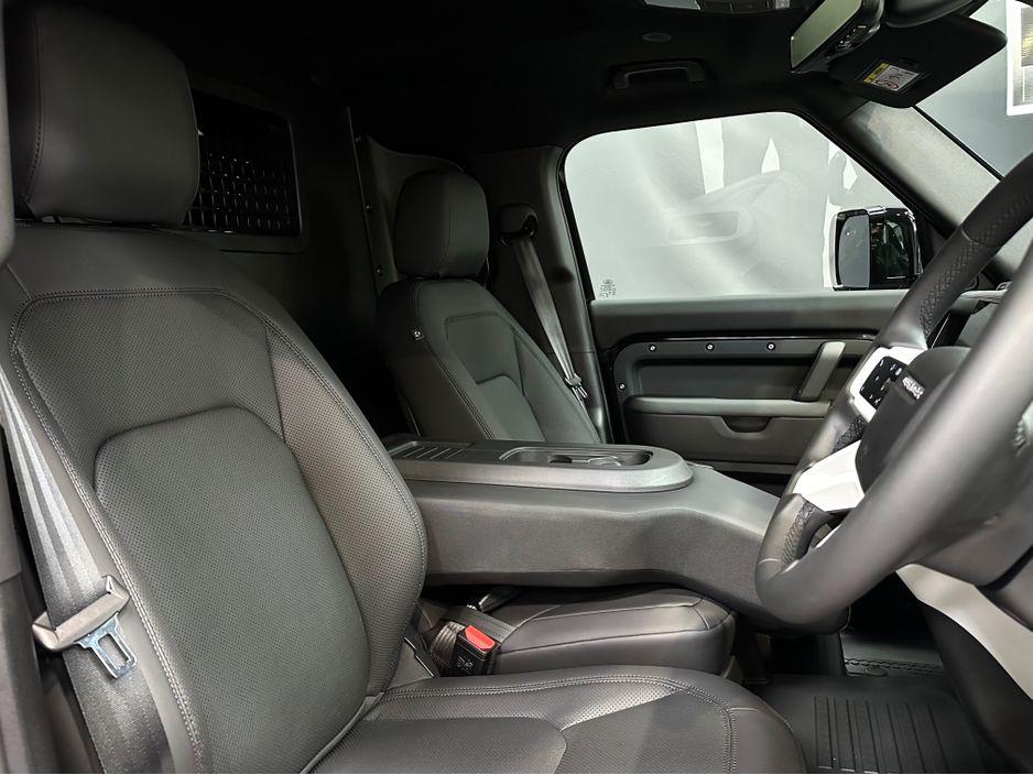 2026 Land Rover Defender