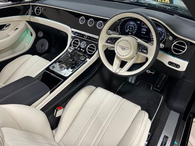 2025 Bentley Continental