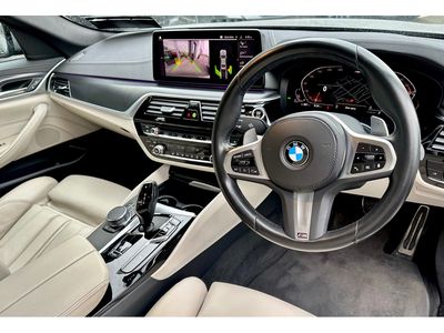 2022 BMW 5 Series