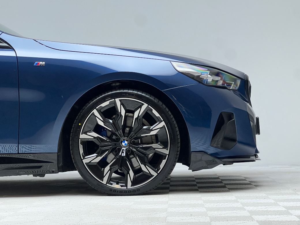 2025 BMW 5 Series