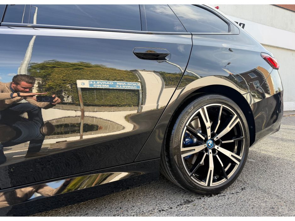 2025 BMW 5 Series