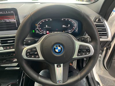 2025 BMW iX3