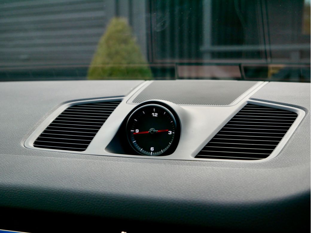 2023 Porsche Cayenne