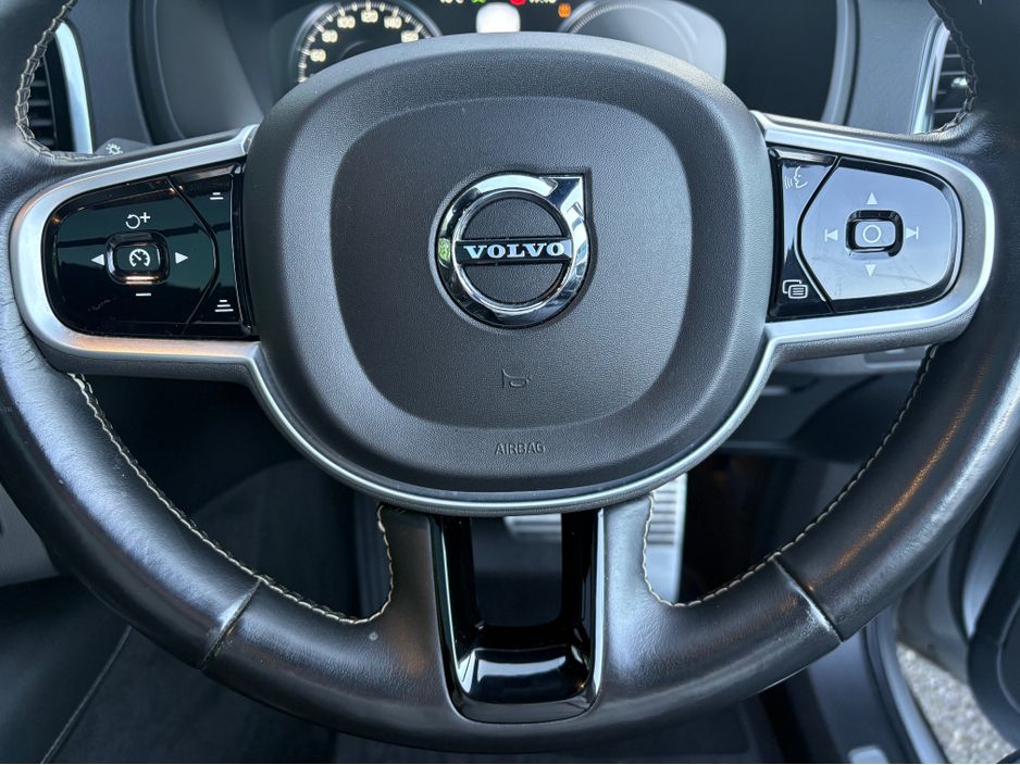 2021 Volvo XC90