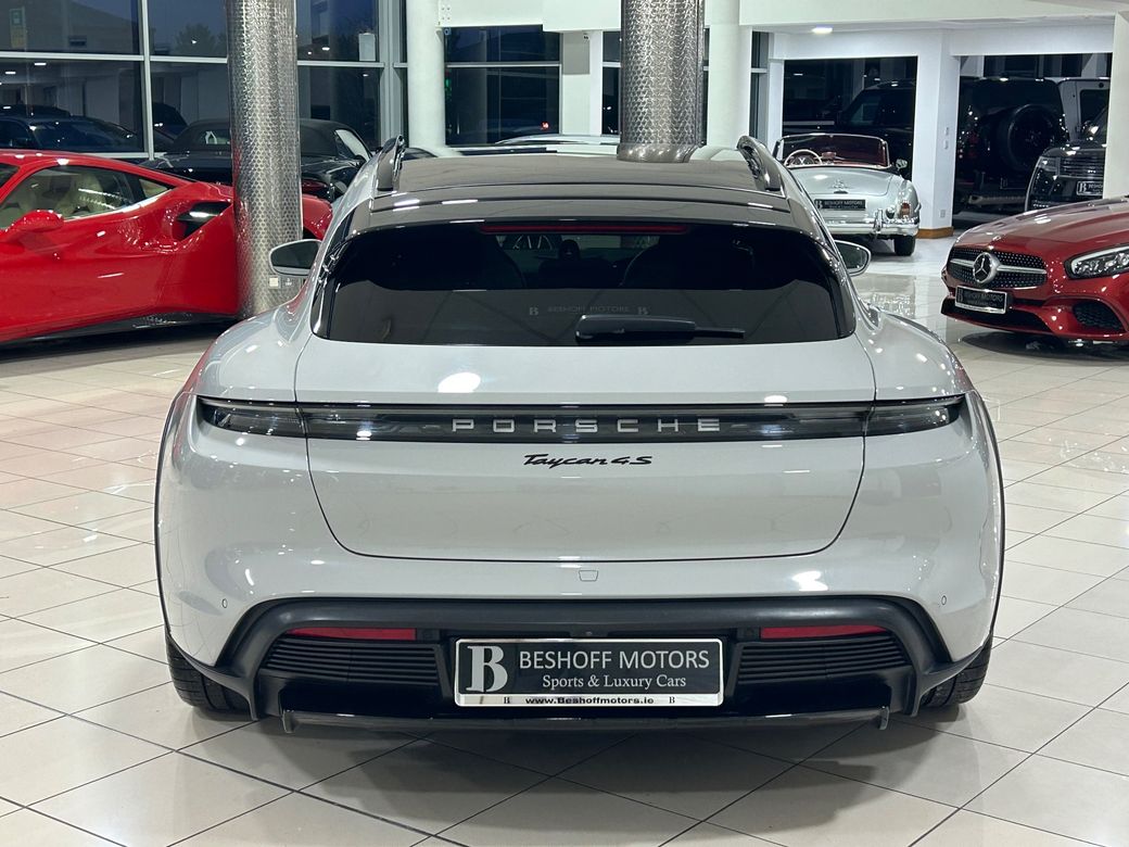2022 Porsche Taycan