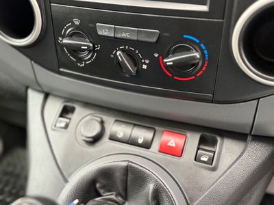 2019 Peugeot Partner