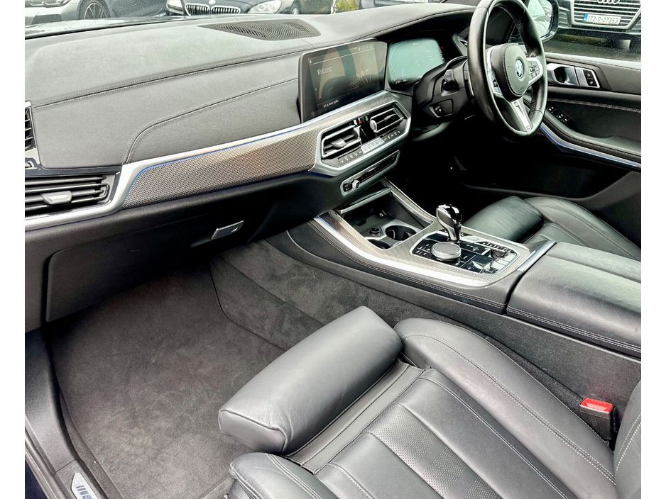 2022 BMW X5