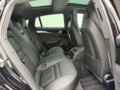 2020 Porsche Panamera