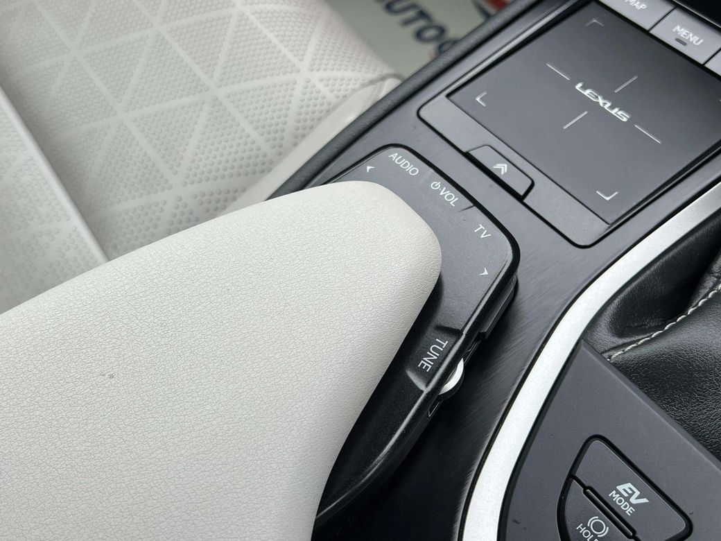 2019 Lexus UX 250H