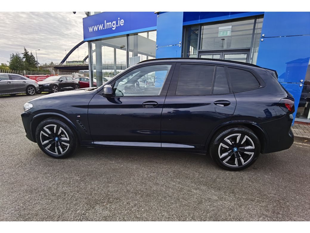 2022 BMW iX3