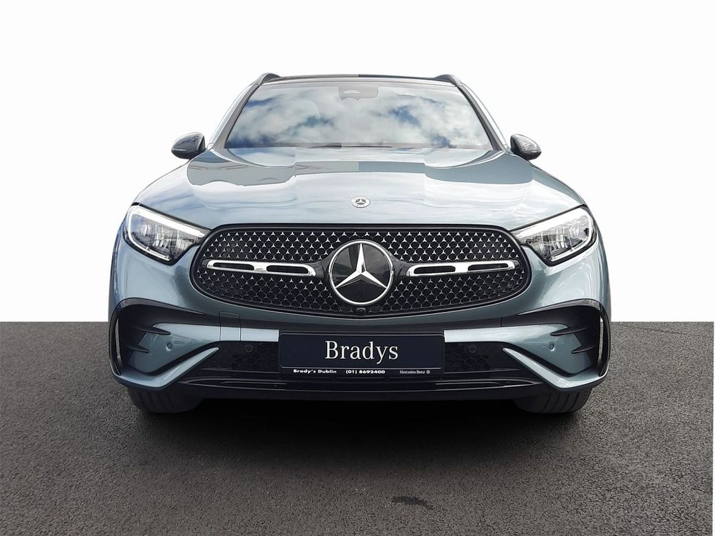 2025 Mercedes-Benz GLC Class
