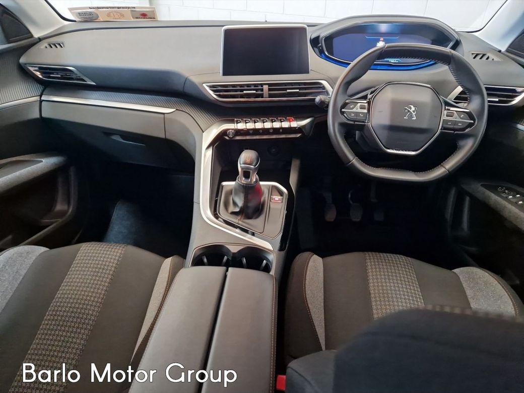 2020 Peugeot 5008