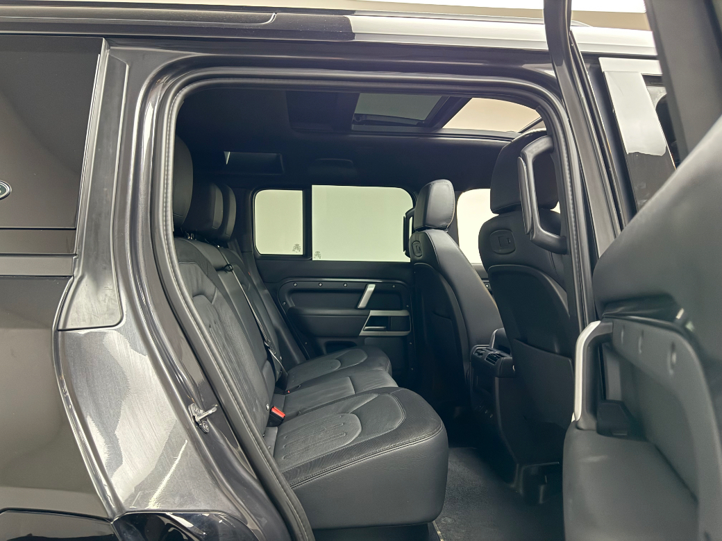 2022 Land Rover Defender