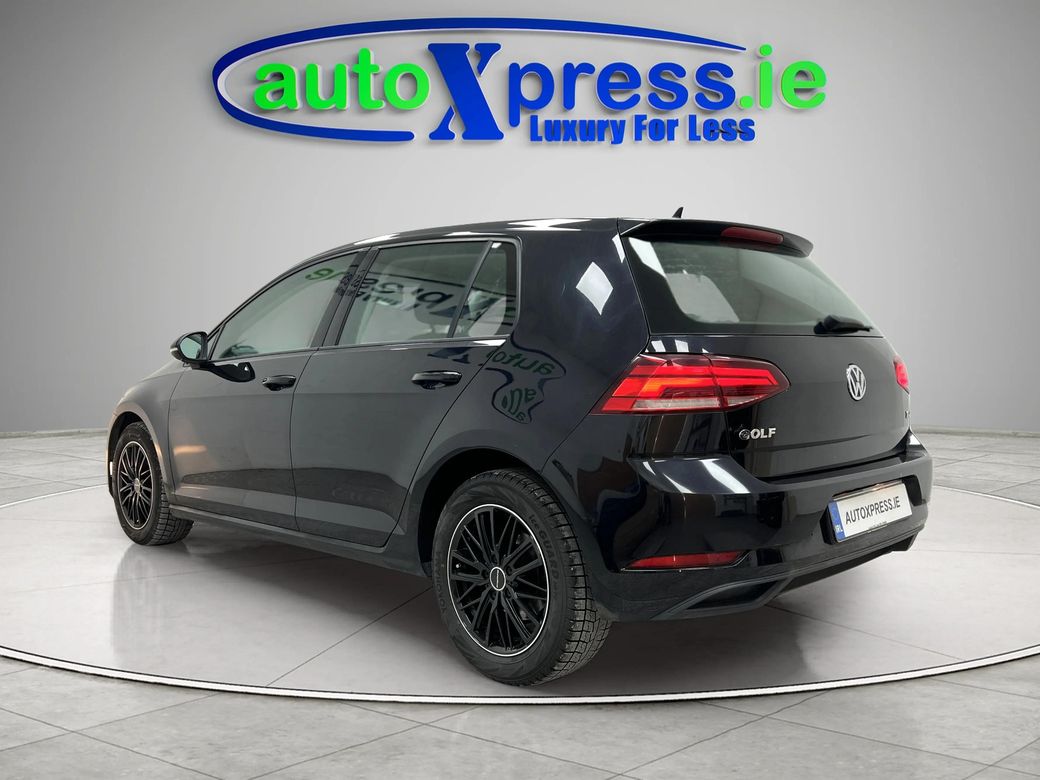 2017 Volkswagen Golf