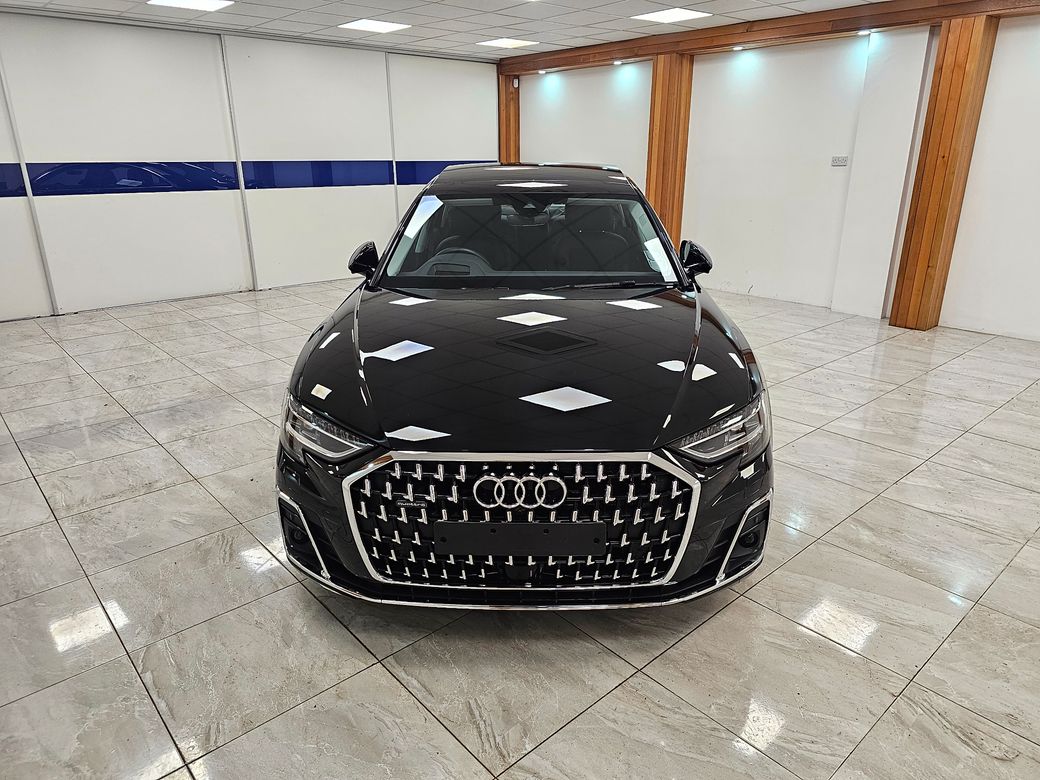2024 Audi A8