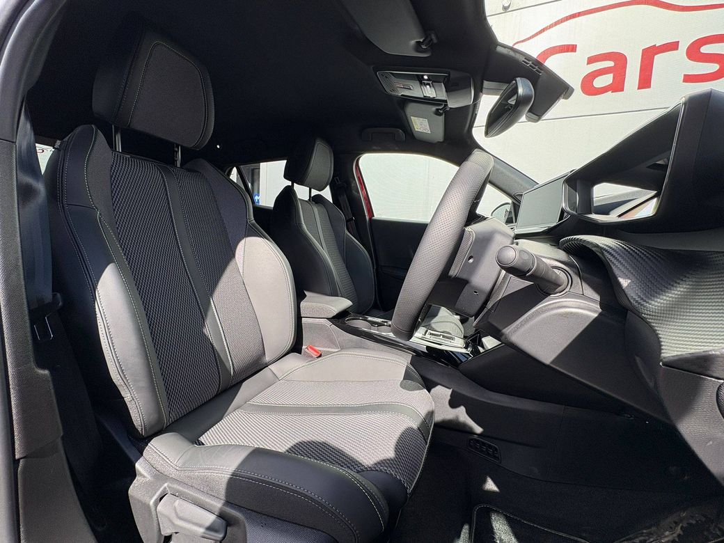 2025 Peugeot 2008